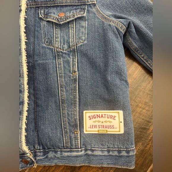 Levi’s Signature Trucker Sherpa lined denim jacket SZ L - Picture 14 of 16